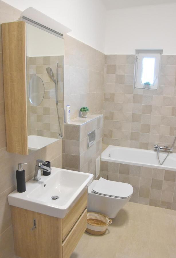 Voeroesko Apartmanhaz Балатональмади Экстерьер фото